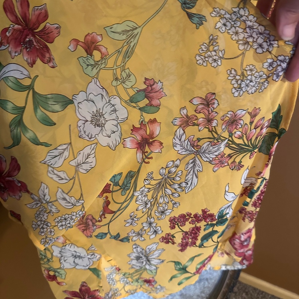 Ambiance Yellow Floral Tank Top - Picture 6 of 6